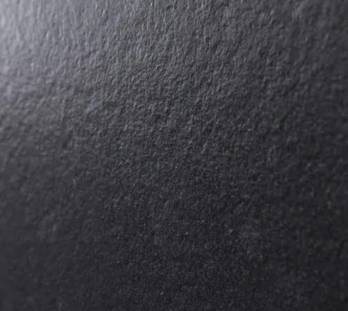 NERO-ASSOLUTO-ZIMBABWE-geflammt-gebuerstet-closeup-2-768x1152.jpg